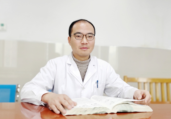 刘利600.jpg 刘利600.jpg