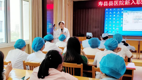 秦艳新护士培训-1.jpg 秦艳新护士培训-1.jpg