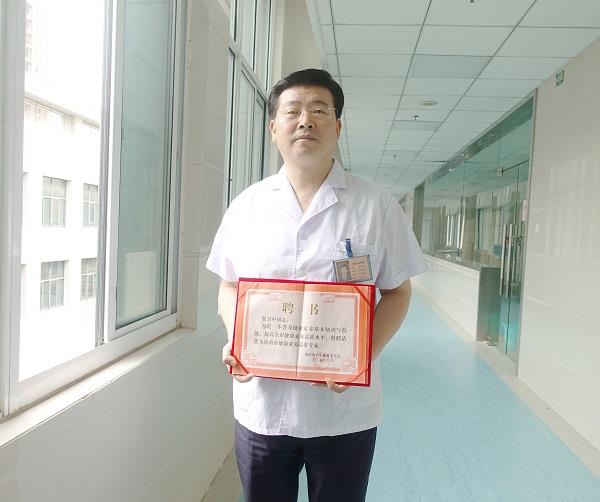 祝卫中2-600.jpg 祝卫中2-600.jpg