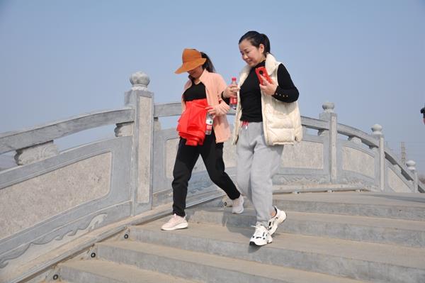 金寨望春谷玉兰花开 062_副本_副本.jpg