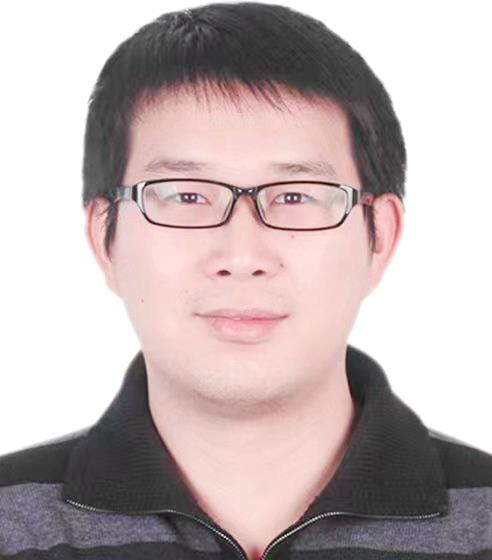李阳.jpg
