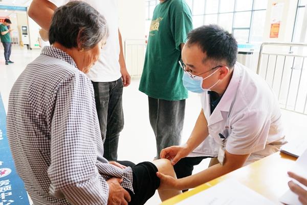蚌医义诊 052_副本 蚌医义诊 052_副本.jpg