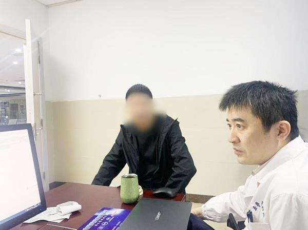 安医专家在我院坐诊 安医专家在我院坐诊.jpg